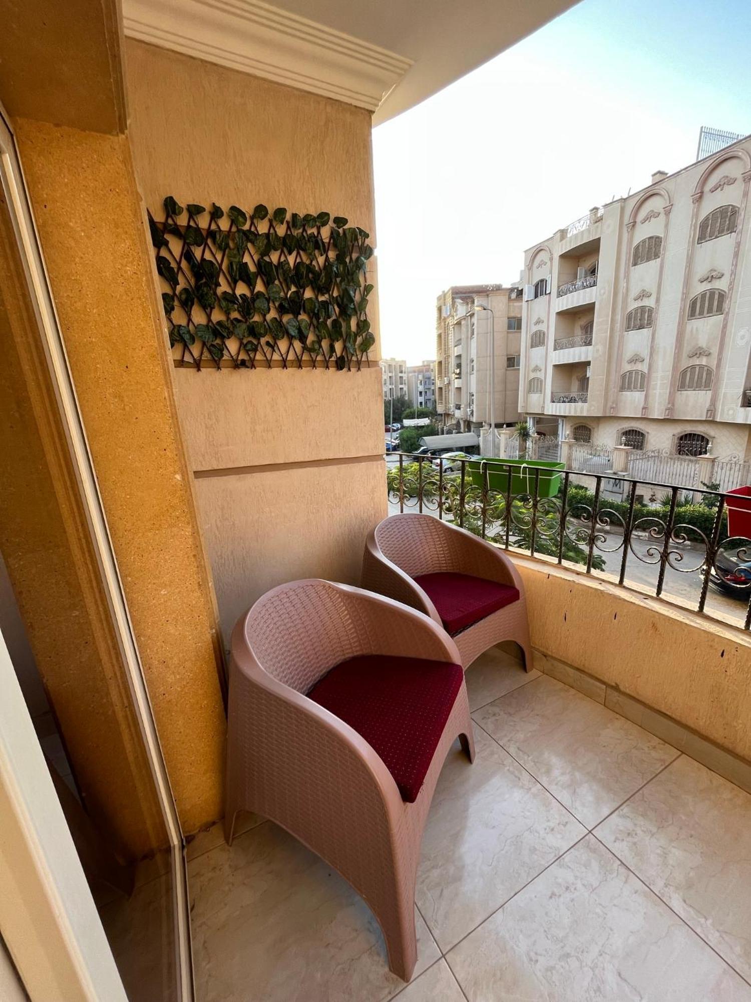Charming With Balcony * Cairo